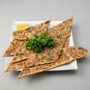 Etli Ekmek | 300,00